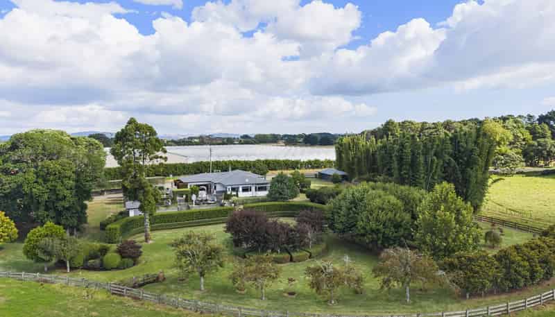 74 Taurangaruru Road, Waiuku