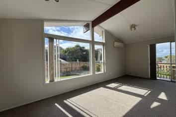 2 Merton Avenue, Glenfield