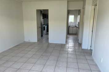 4/13 Fow Street, Hamilton Lake