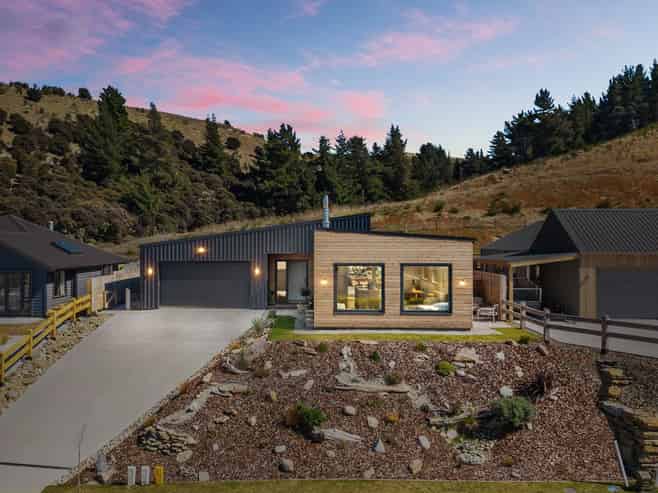 48 Atkins Road, Luggate