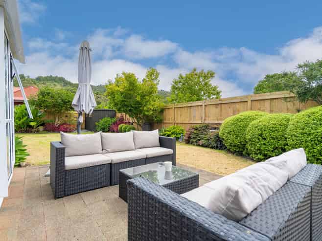 12A Third Avenue, AVENUES