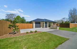 3 Gillespies Road, Kainga