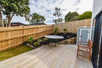 49A Mercury Way, Whitby