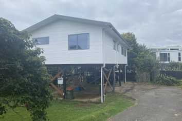 172A Molesworth Street, Strandon
