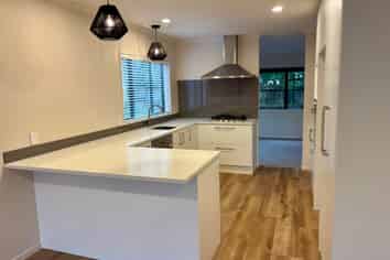 39 Landing Drive, Albany