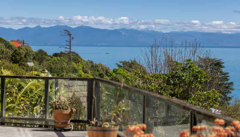 26 Airlie Street, Glenduan