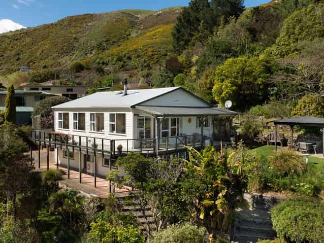 26 Airlie Street, Glenduan