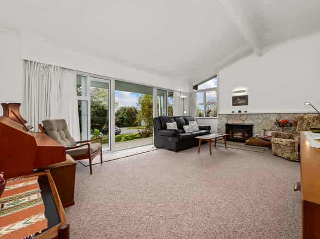16 Stuart Street, Levin