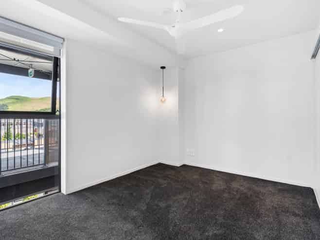 410/4 Bluegrey Avenue, Stonefields