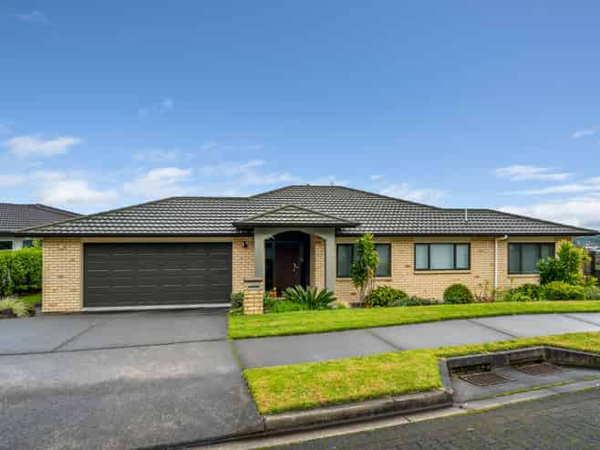 35 Estuary View Road, Welcome Bay