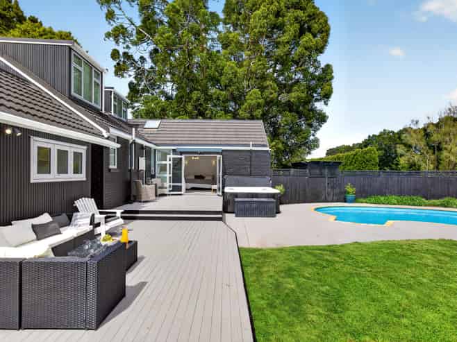 806 Waitakere Road, Kumeu