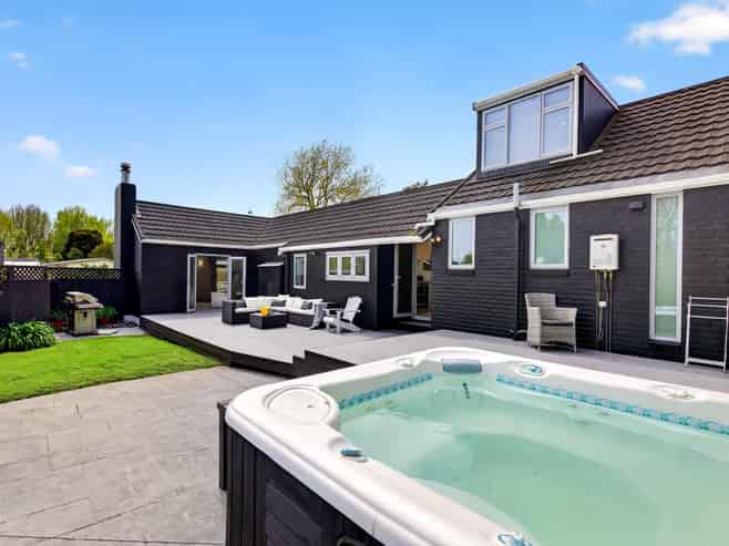 806 Waitakere Road, Kumeu