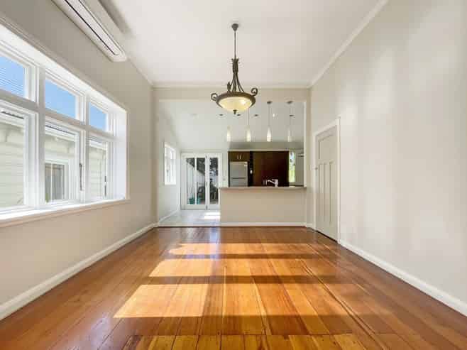 233 Adelaide Road, Newtown