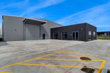 Modern warehouse opportunity in IPORT
