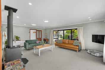 42 Camberwell Place, Avonhead