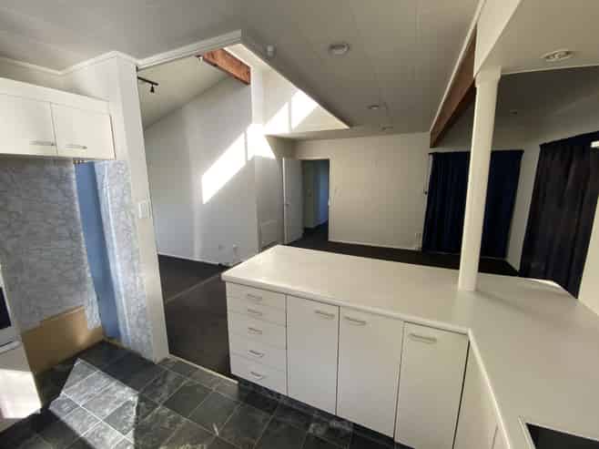 8d Nevada Drive, Merrilands