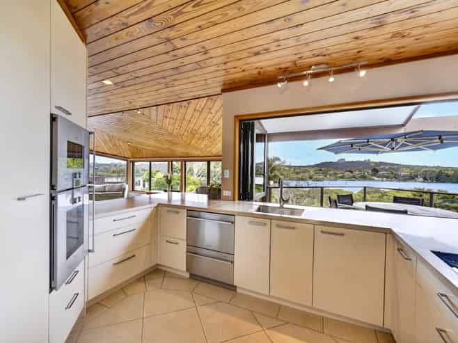 17 The Lookout, Kerikeri