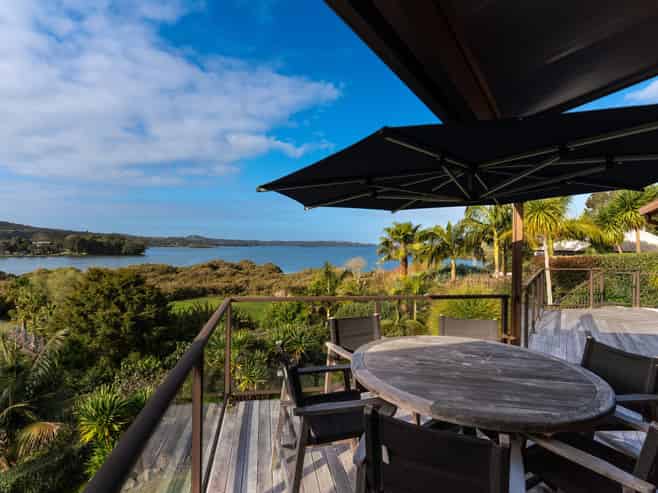 17 The Lookout, Kerikeri