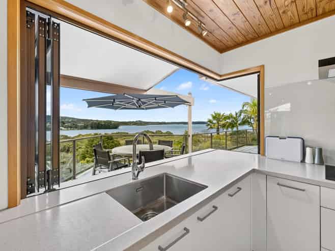 17 The Lookout, Kerikeri