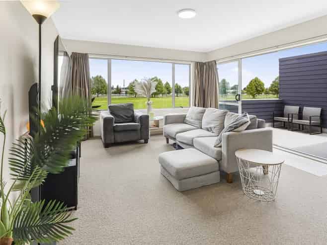 19H Inverness Avenue, Hillcrest