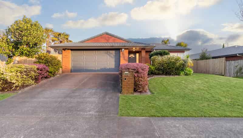37 Vanderbilt Parade, Albany