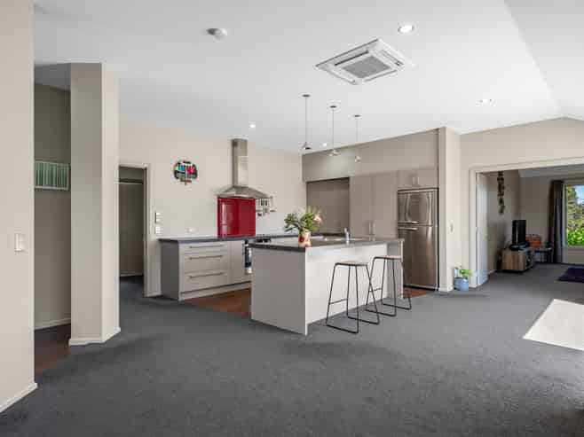 2 Woodstock Place, Stoke