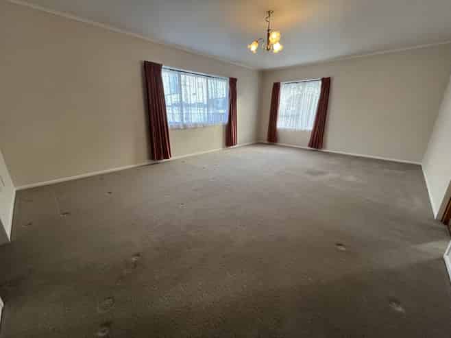 2/1 Nelson Street, Papakura