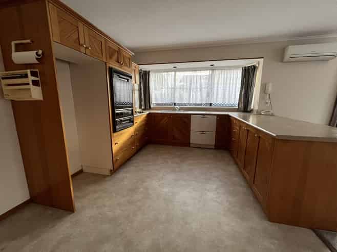 2/1 Nelson Street, Papakura