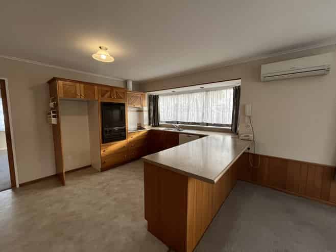 2/1 Nelson Street, Papakura