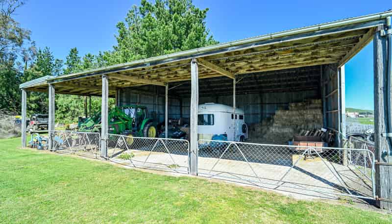 264 Paki Paki Road, Longlands