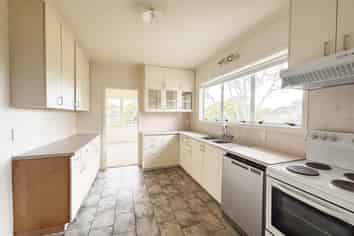 40 Avonleigh Road, Green Bay