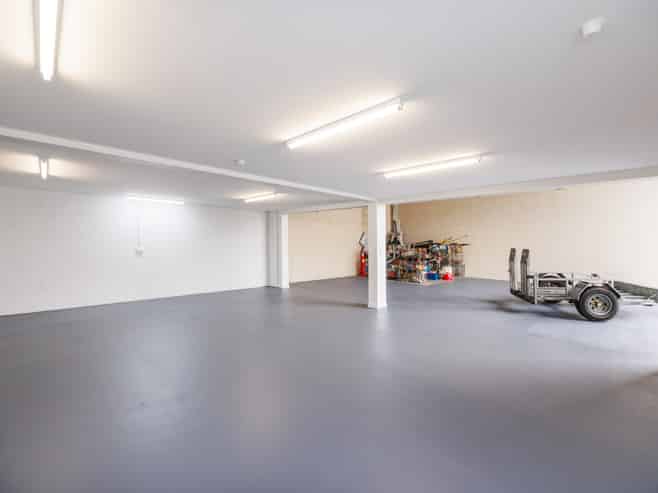 Workshop, warehouse and offices
