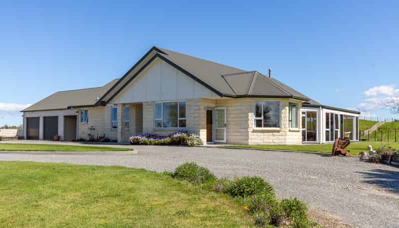 769 State Highway 2, Masterton