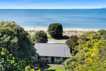 68 Beach Road, Collingwood