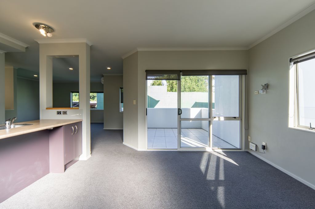 Four Bedroom Home in Desirable Area 5