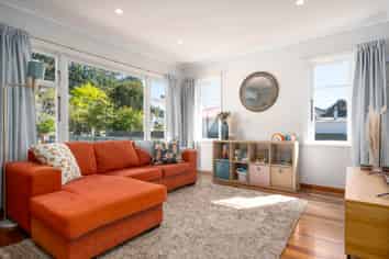 89 Hine Road, Wainuiomata
