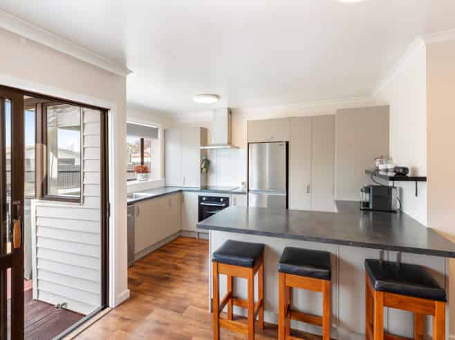 14 Fatima Street, Redwood