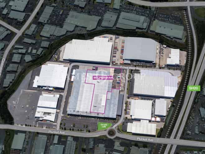 11,790m² Warehouse with Substantial Canopy