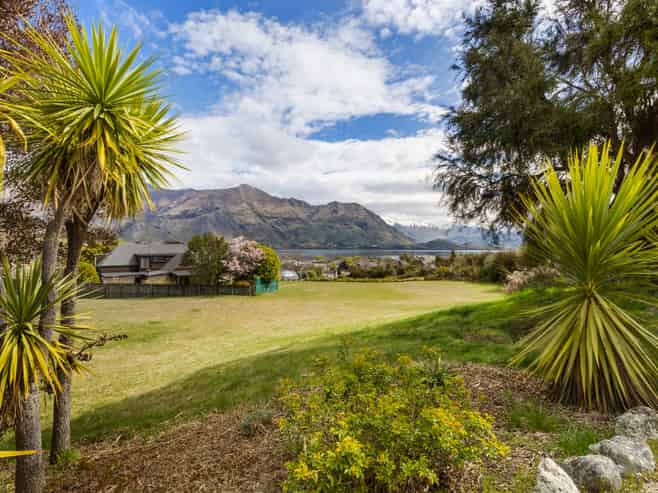 23 Mulberry Lane, Wanaka