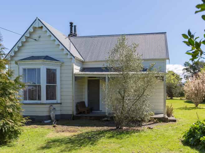3363 State Highway 2, Carterton
