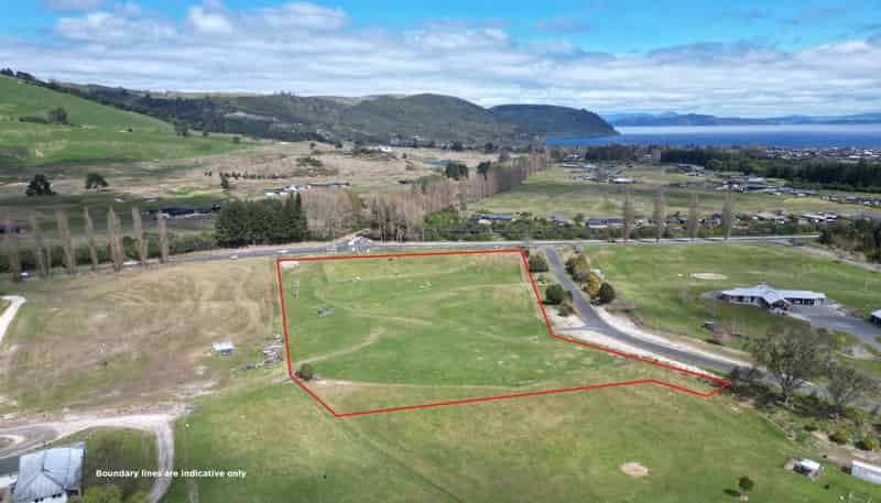 2/760 Whangamata Road, Kinloch