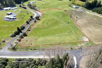 2/760 Whangamata Road, Kinloch