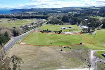 2/760 Whangamata Road, Kinloch