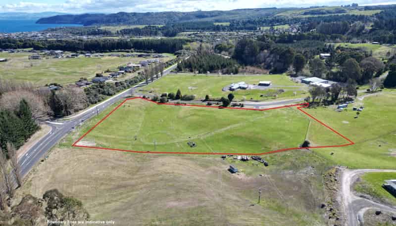 2/760 Whangamata Road, Kinloch