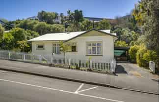 47 Shakespeare Road, Bluff Hill