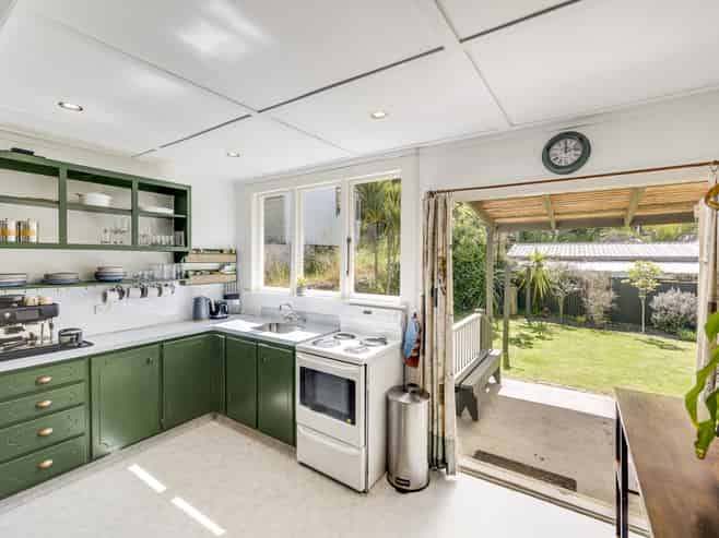 47 Shakespeare Road, Bluff Hill