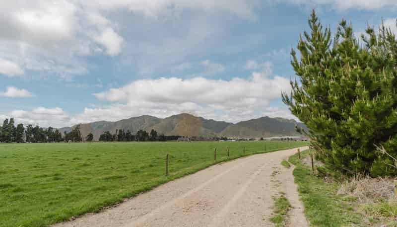 60 Whirinaki Road, Galatea