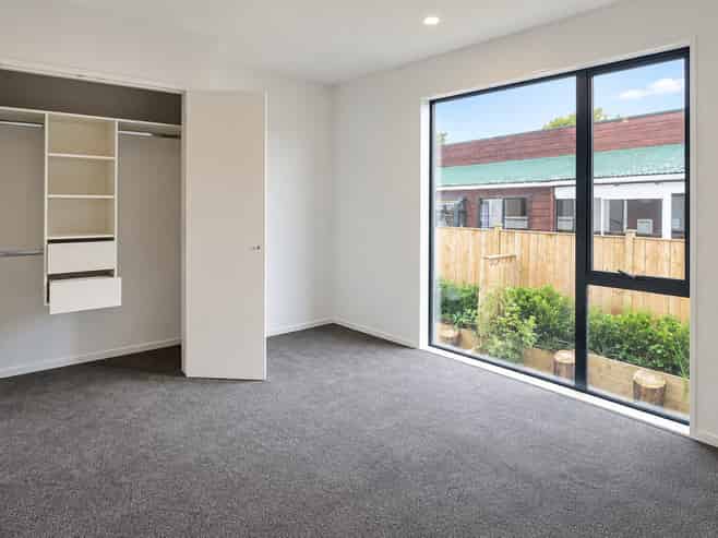 58 Felton Mathew Avenue, Saint Johns