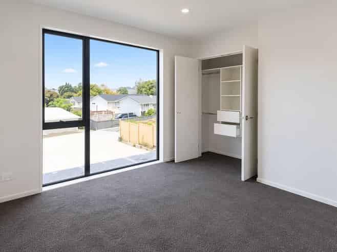58 Felton Mathew Avenue, Saint Johns