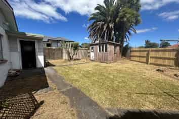 1 Rosier Road, Glen Eden
